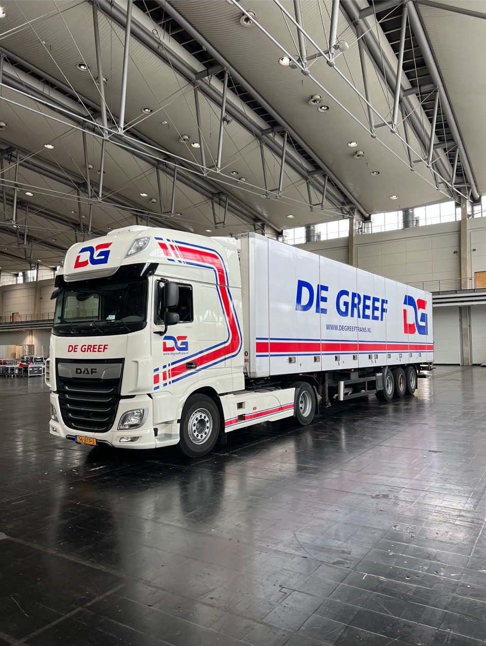 whatsapp image 2025 10 09 at 19.37.00 c7e2718b